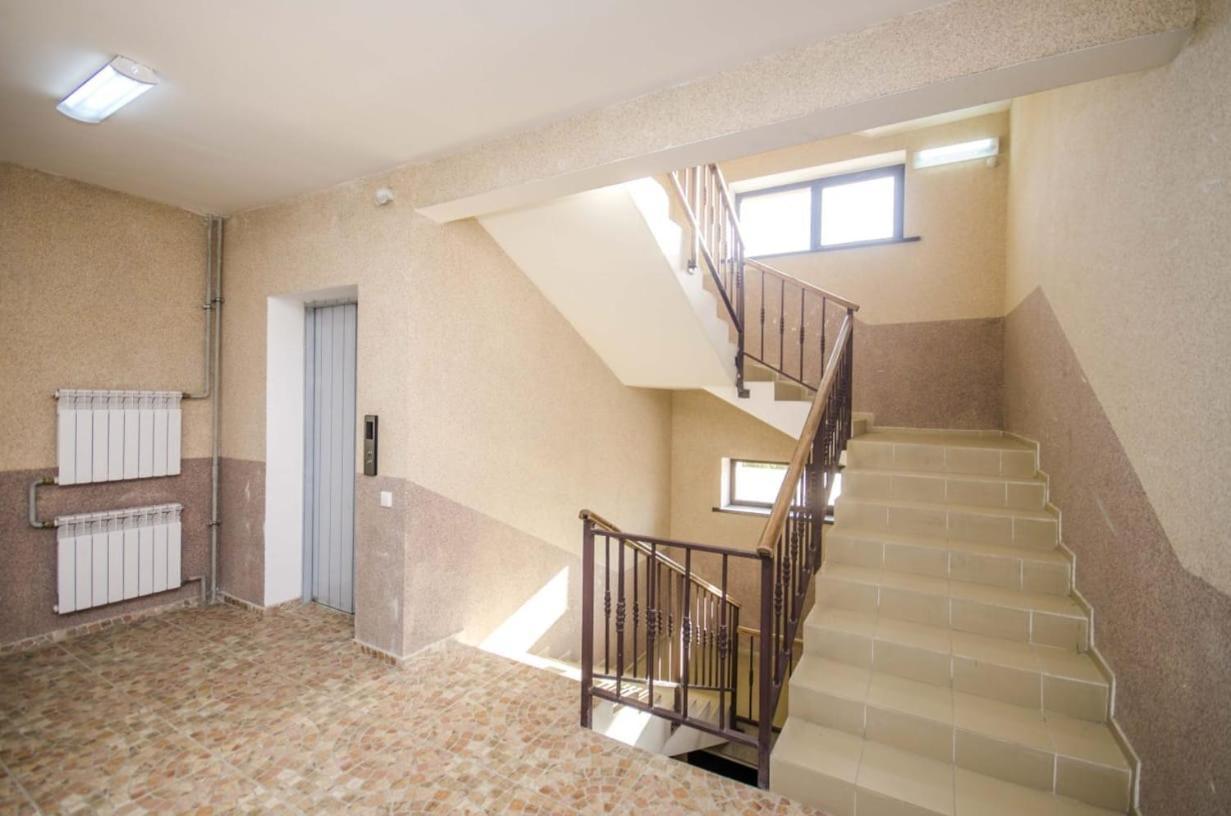 Appartments " Zhetysu-4" Almati Kültér fotó
