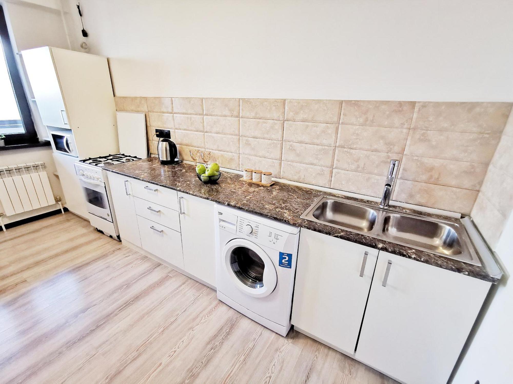 Appartments " Zhetysu-4" Almati Kültér fotó