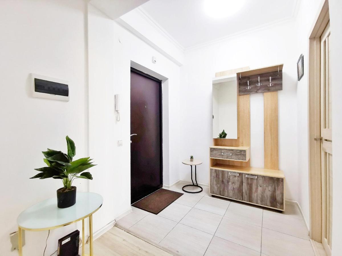 Appartments " Zhetysu-4" Almati Kültér fotó